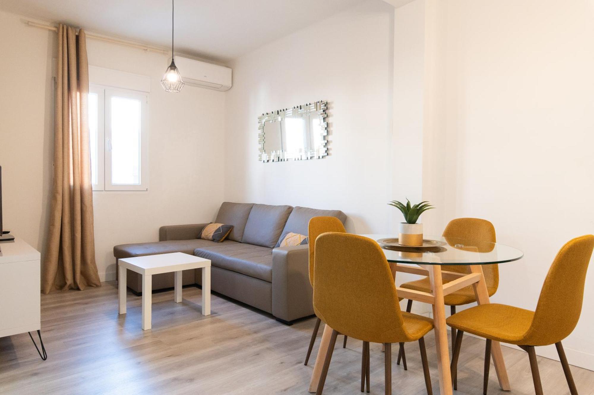 Apartamento Triana Habitame Inmobiliaria Sevilla Bagian luar foto
