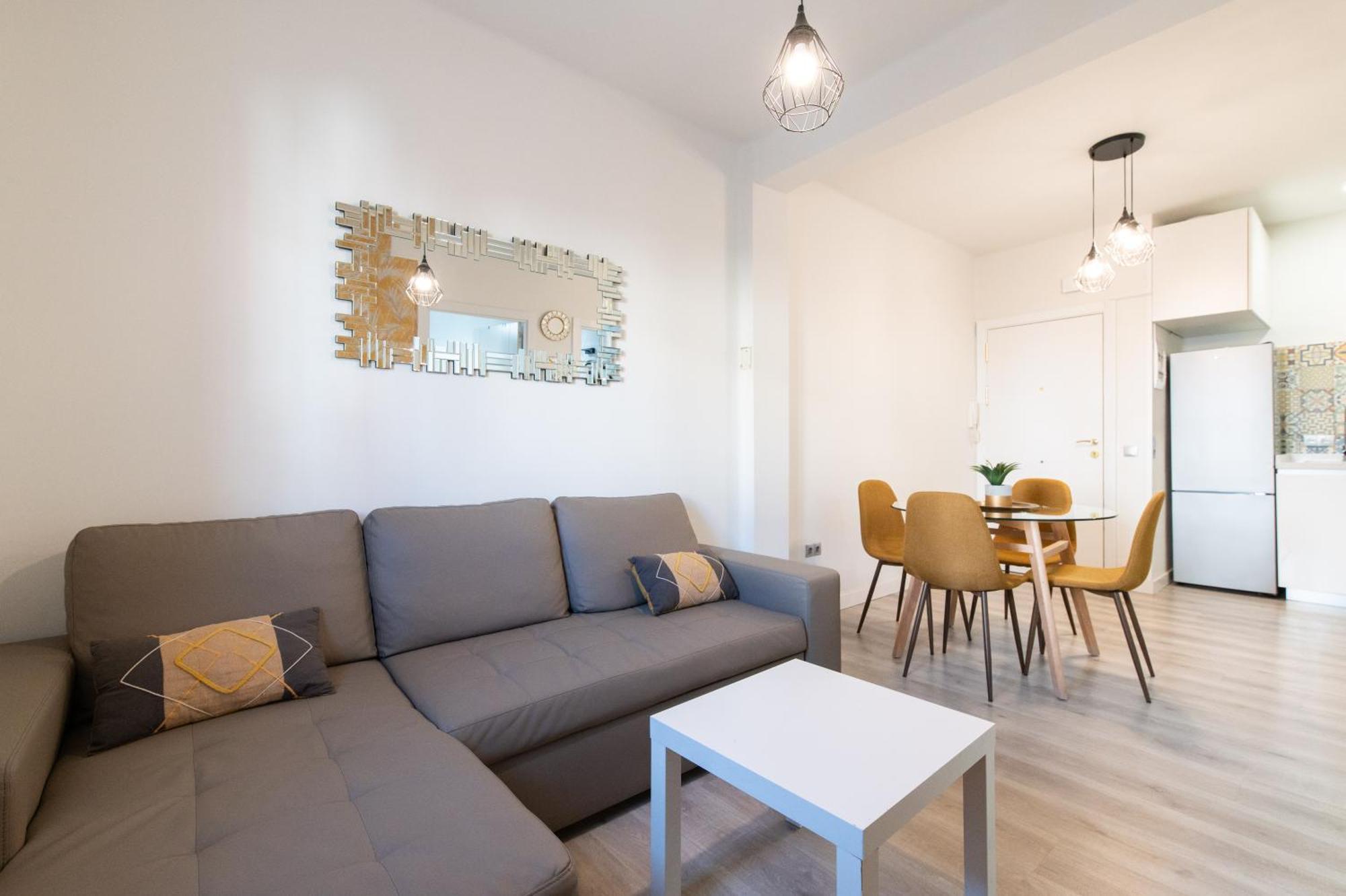 Apartamento Triana Habitame Inmobiliaria Sevilla Bagian luar foto