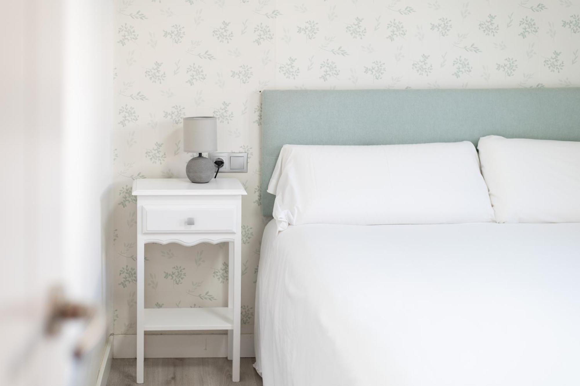 Apartamento Triana Habitame Inmobiliaria Sevilla Bagian luar foto